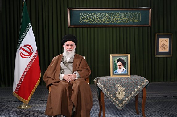 payantitr: Leader of Islamic Revolution Ayatollah Khamenei
