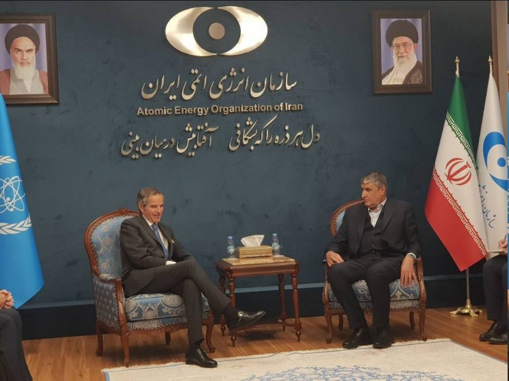 payantitr: IAEA chief meets AEOI head in Tehran