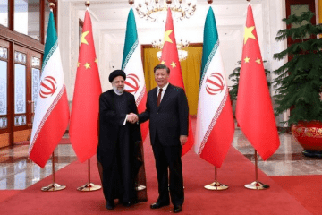 استقبال رسمی شی‌جین پینگ از رئیسی / شلیک ۲۱ گلوله توپ به افتخار رئیس‌جمهور کشورمان