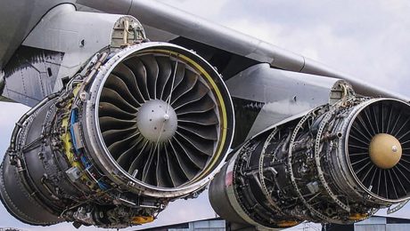 پایان تیتر: تعمیر موتور هواپیما