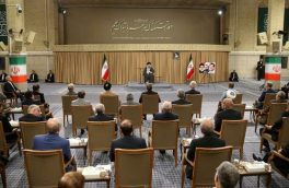 رهبر انقلاب: روحیه کار و تلاش را بر حالت «نه جنگ نه صلح» غلبه بدهیم
