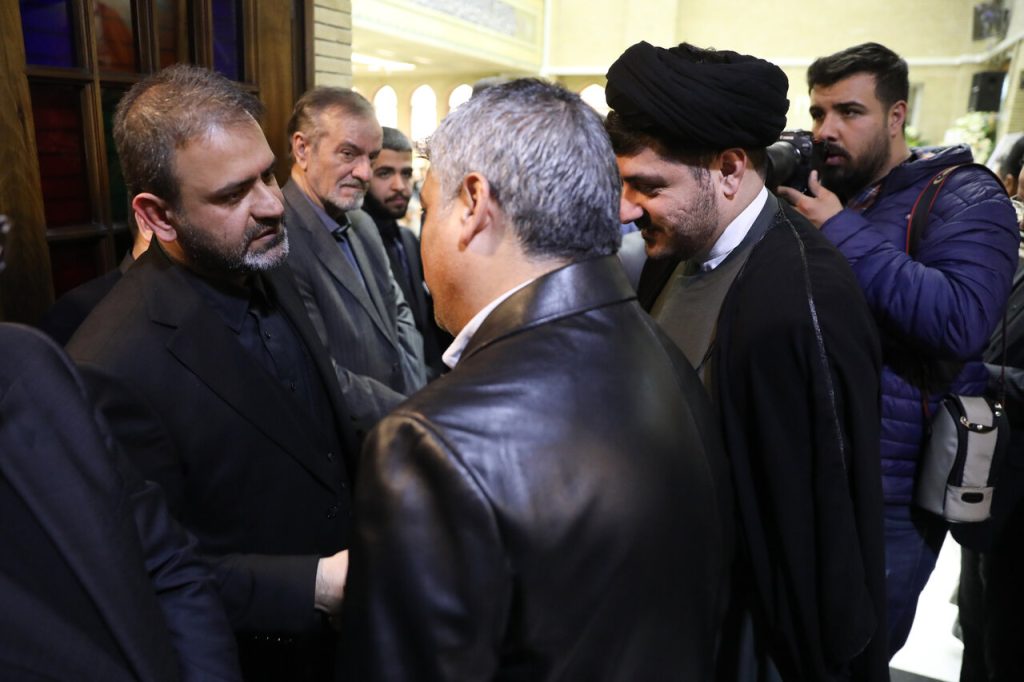 پایان تیتر: مراسم ختم پدر رضا جباری نماینده مردم مسجد سلیمان